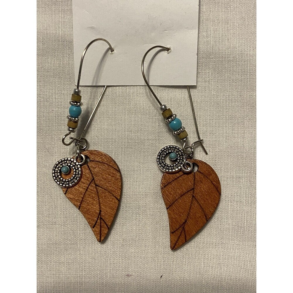 BOHO  CHIC  WOODEN LEAF  DROP  EARRINGS FESTIVAL PARTY  , BEACH  ETC
